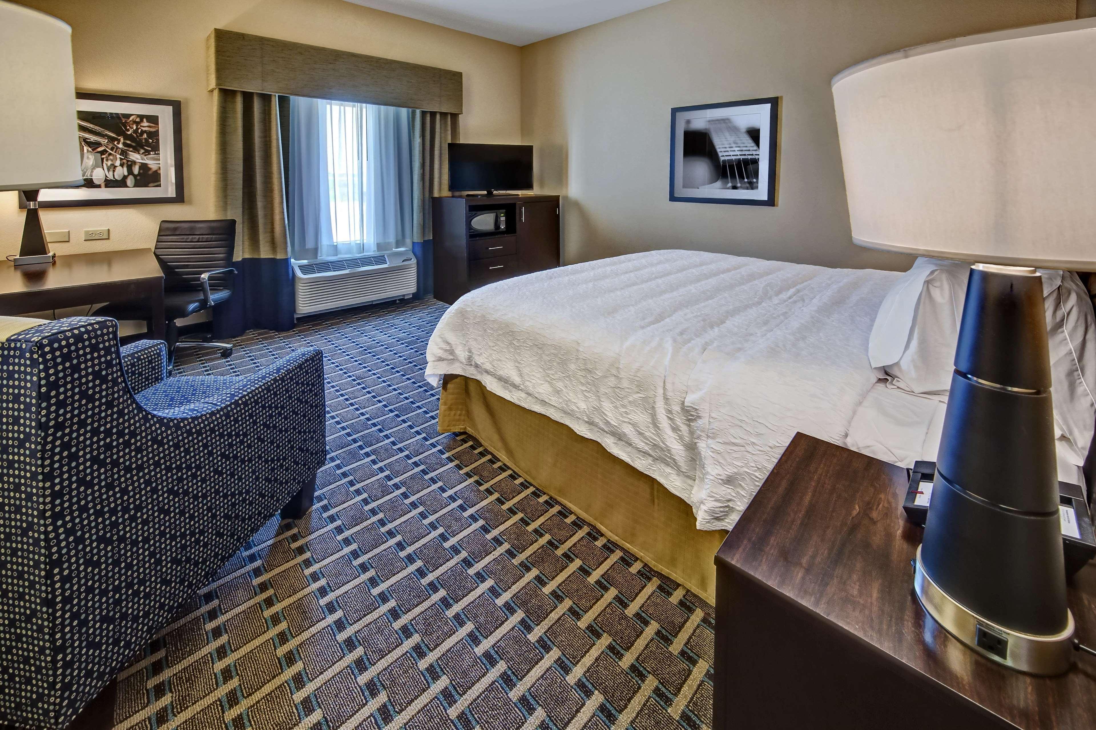 Hampton Inn Indianola Εξωτερικό φωτογραφία