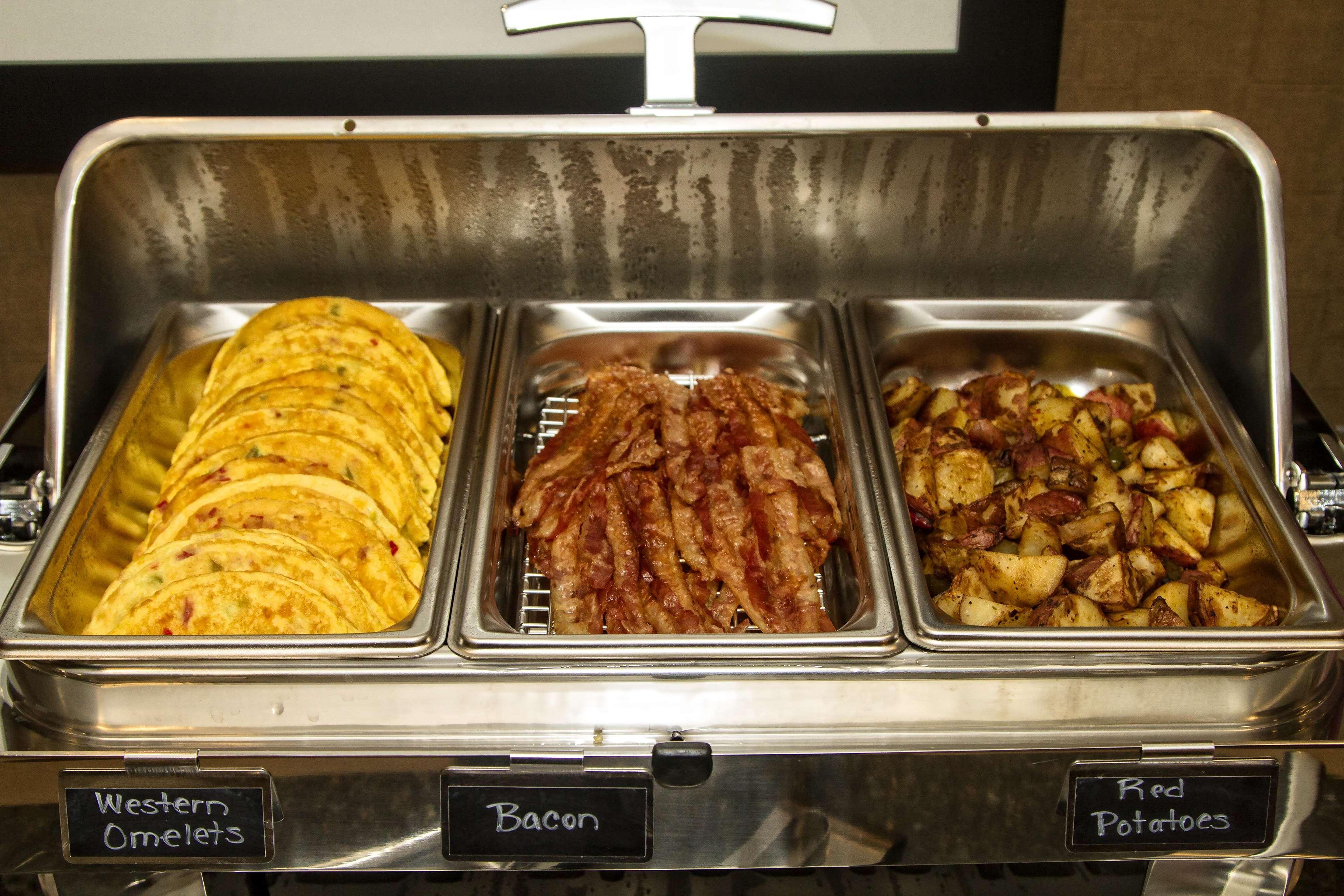 Hampton Inn Indianola Εξωτερικό φωτογραφία